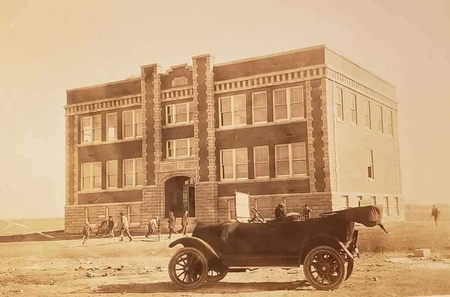 Alexander School